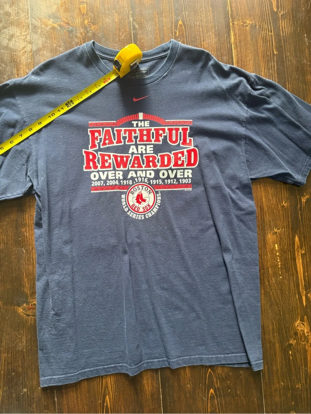 Vintage Nike Men's Navy 'The Faithful Are Rewarded' Boston Red Sox Graphic Tee
